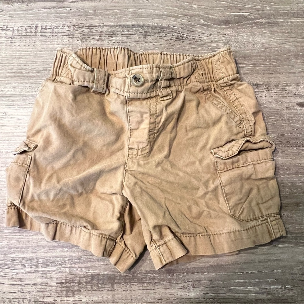 Okie Dokie Cargo Shorts. Size 12 months.